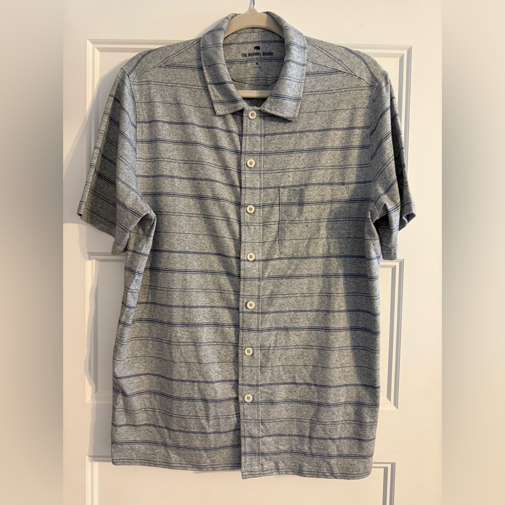 The Normal Brand Men’s Puremeso Blue and Gray Striped Casual Shirt Size Medium